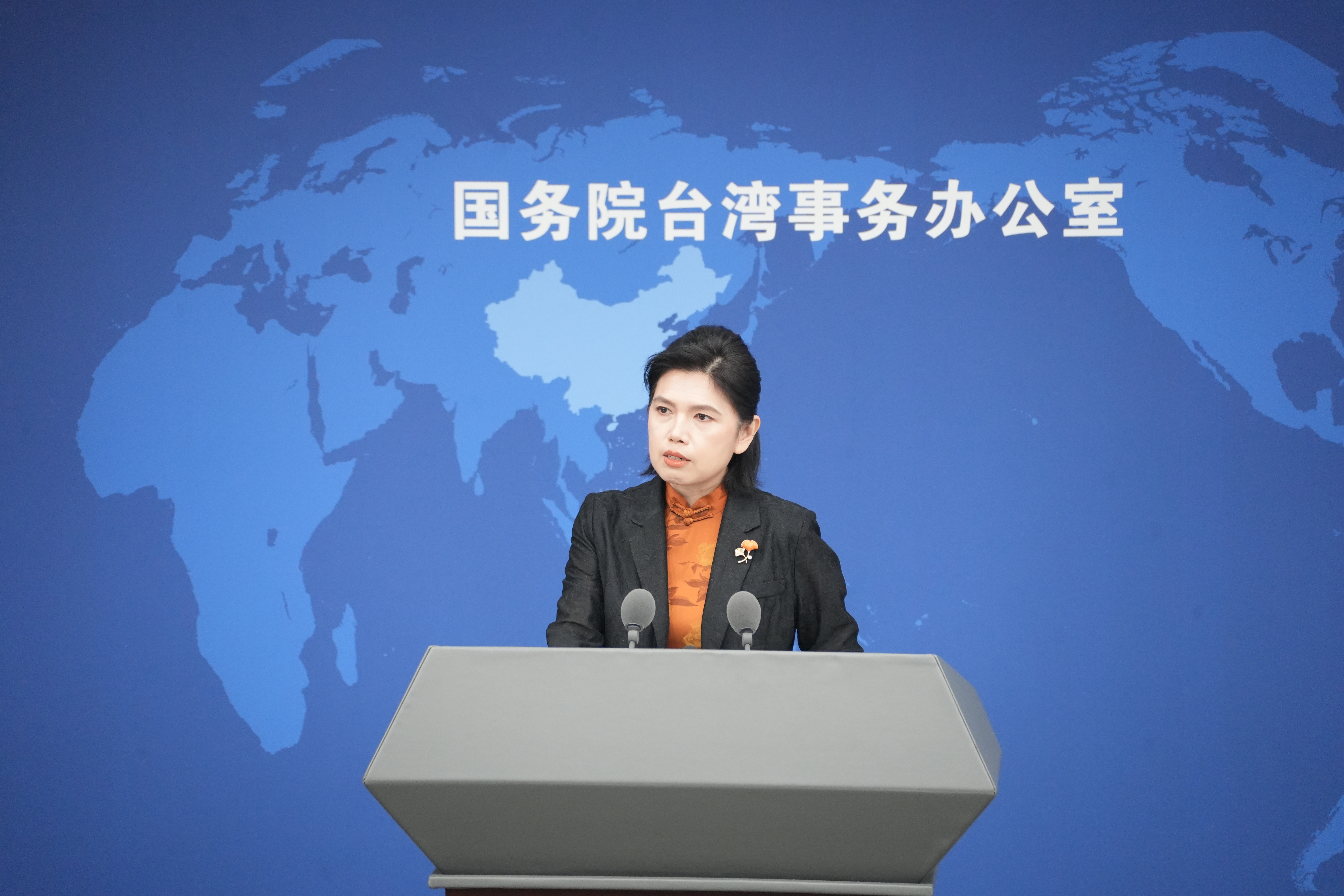 国台办：民进党当局企图把儿童当“台独挡箭牌”严重威胁台湾同胞安全福祉.jpg