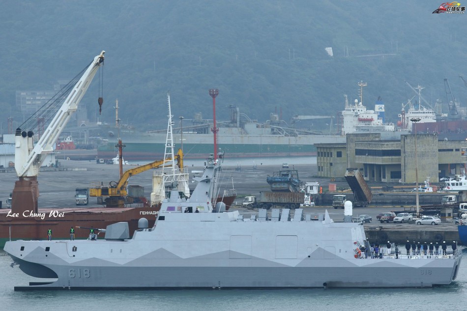 台湾天价购买美国三大武器系统 自己没法使用