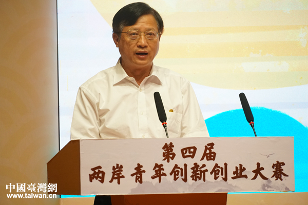 平潭综合实验区党工委委员,管委会副主任赖继秋.